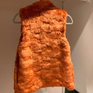 Forever 21 Jackets & Coats - Faux Fur Vest Forever 21 Jackets & Coats - Faux Fur Vest
